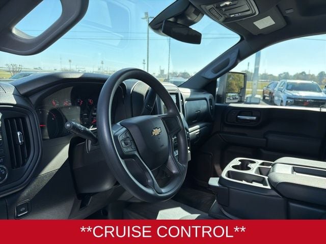 2025 Chevrolet Silverado 3500HD 4WD Crew Cab Long Bed Work Truck