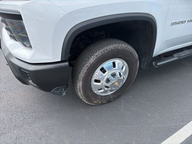 2025 Chevrolet Silverado 3500HD 4WD Crew Cab Long Bed Work Truck
