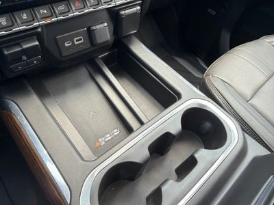2022 Chevrolet Silverado 2500HD 4WD Crew Cab Standard Bed High Country