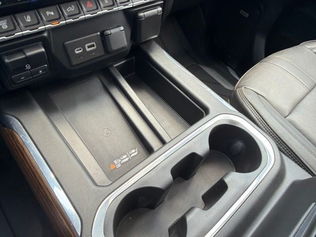 2022 Chevrolet Silverado 2500HD 4WD Crew Cab Standard Bed High Country