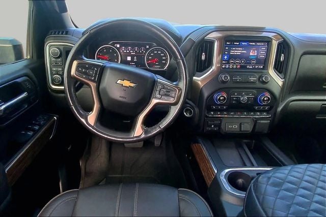 2022 Chevrolet Silverado 2500HD 4WD Crew Cab Standard Bed High Country