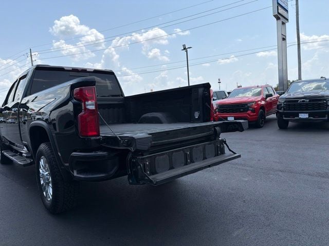 2022 Chevrolet Silverado 2500HD 4WD Crew Cab Standard Bed High Country