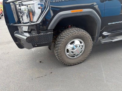 2024 GMC Sierra 3500HD Chassis SLE