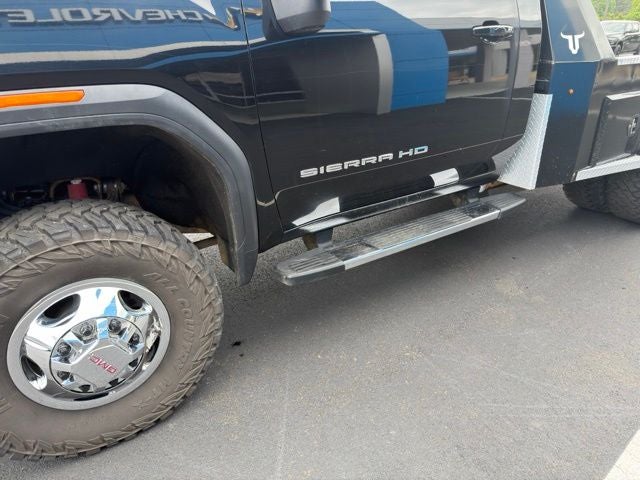 2024 GMC Sierra 3500HD Chassis SLE