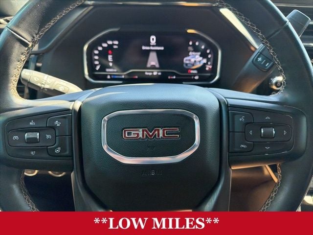 2024 GMC Sierra 2500HD 4WD Crew Cab Standard Bed AT4