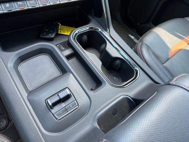 2024 GMC Sierra 2500HD 4WD Crew Cab Standard Bed AT4