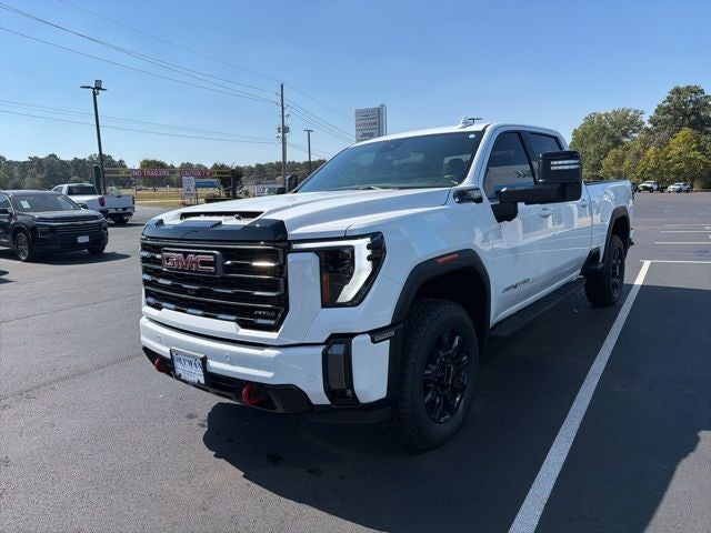 2024 GMC Sierra 2500HD 4WD Crew Cab Standard Bed AT4
