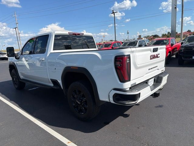 2024 GMC Sierra 2500HD 4WD Crew Cab Standard Bed AT4