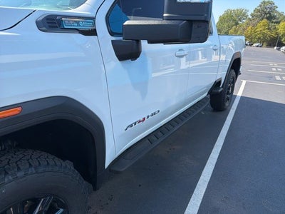 2024 GMC Sierra 2500HD 4WD Crew Cab Standard Bed AT4