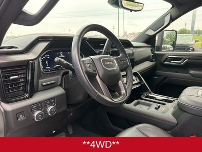 2024 GMC Sierra 2500HD 4WD Crew Cab Standard Bed AT4