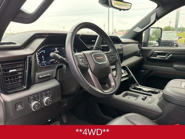2024 GMC Sierra 2500HD 4WD Crew Cab Standard Bed AT4