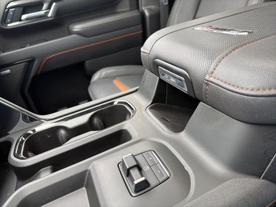 2024 GMC Sierra 2500HD 4WD Crew Cab Standard Bed AT4