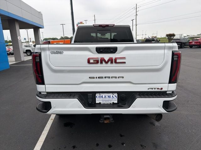 2024 GMC Sierra 2500HD 4WD Crew Cab Standard Bed AT4