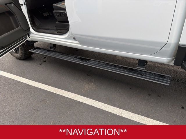 2024 GMC Sierra 2500HD 4WD Crew Cab Standard Bed AT4