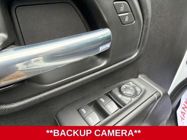 2025 GMC Sierra 2500HD 4WD Crew Cab Standard Bed Pro