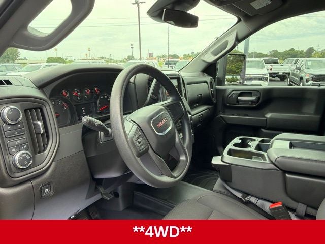 2025 GMC Sierra 2500HD 4WD Crew Cab Standard Bed Pro