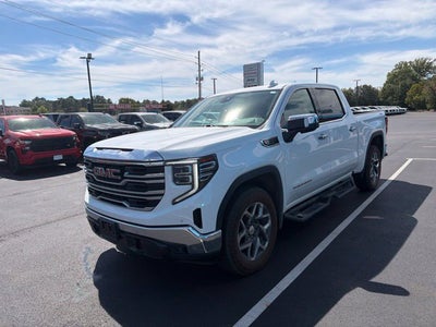 2022 GMC Sierra 1500 4WD Crew Cab Short Box SLT