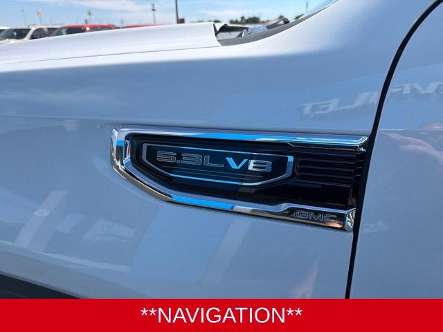 2022 GMC Sierra 1500 4WD Crew Cab Short Box SLT