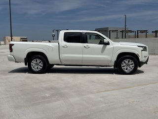2023 Nissan Frontier Crew Cab SV 4x2