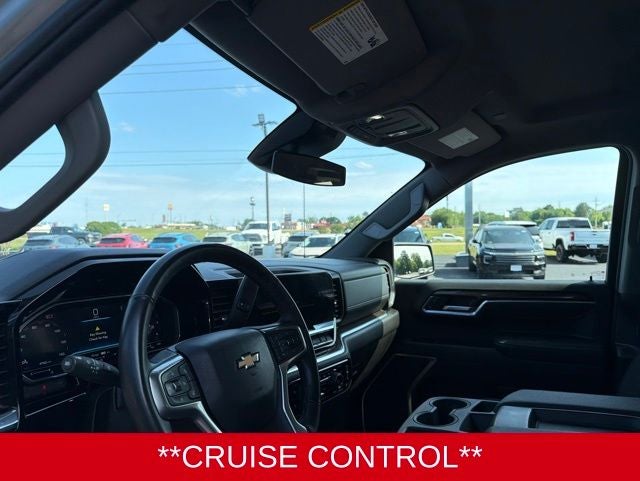 2024 Chevrolet Silverado 1500 4WD Crew Cab Short Bed LT