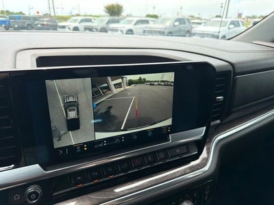 2022 Chevrolet Silverado 1500 4WD Crew Cab Short Bed LTZ