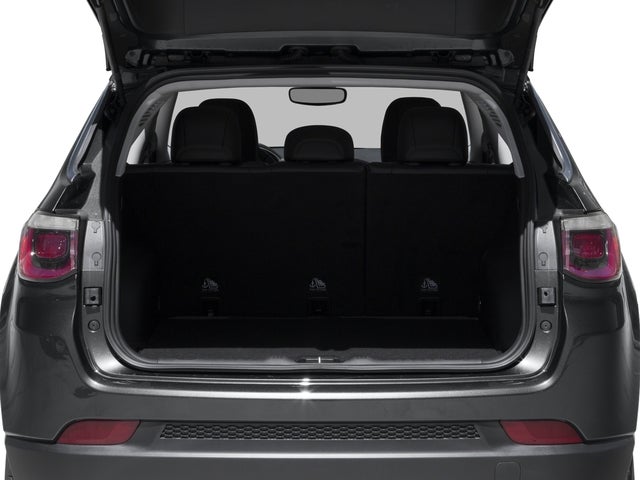 2018 Jeep Compass Latitude FWD