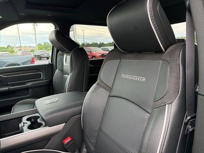 2026 RAM Ram 3500 RAM 3500 LARAMIE CREW CAB 4X4 8' BOX