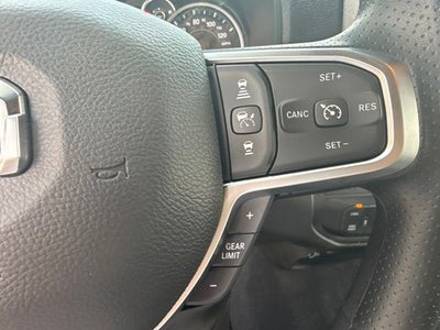 2026 RAM Ram 2500 RAM 2500 BLACK EXPRESS CREW CAB 4X4 6'4' BOX