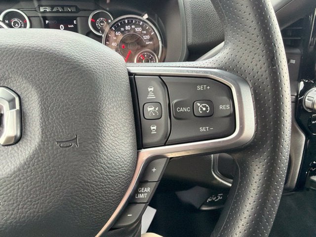 2027 RAM Ram 2500 RAM 2500 BLACK EXPRESS CREW CAB 4X4 6'4' BOX
