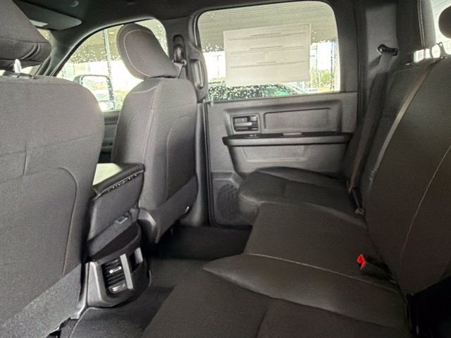 2027 RAM Ram 2500 RAM 2500 BLACK EXPRESS CREW CAB 4X4 6'4' BOX