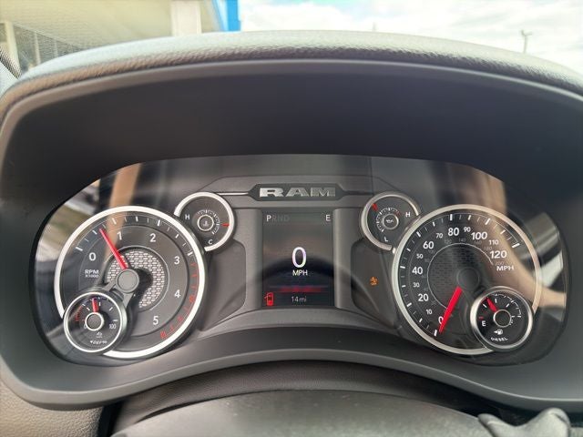 2026 RAM Ram 2500 RAM 2500 BLACK EXPRESS CREW CAB 4X4 6'4' BOX