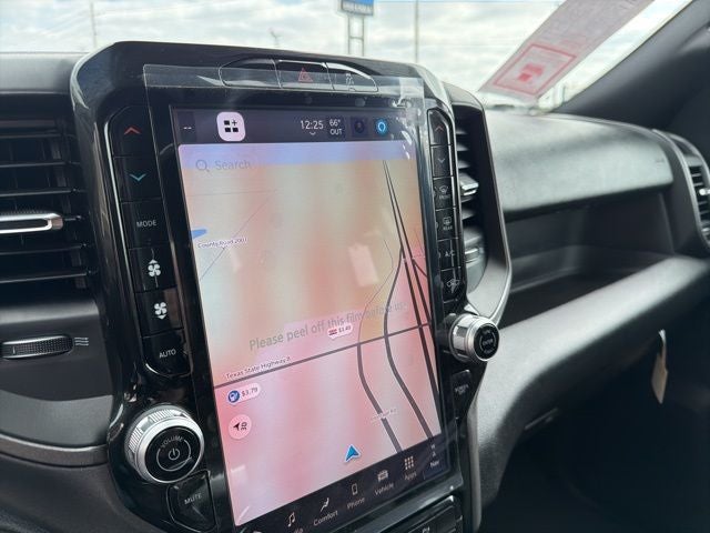 2026 RAM Ram 2500 RAM 2500 BLACK EXPRESS CREW CAB 4X4 6'4' BOX