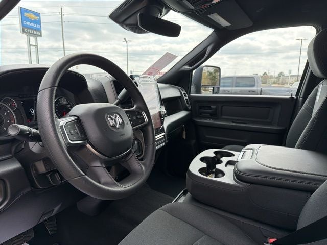 2026 RAM Ram 2500 RAM 2500 BLACK EXPRESS CREW CAB 4X4 6'4' BOX