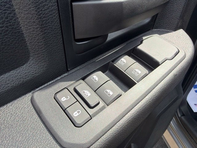2027 RAM Ram 2500 RAM 2500 TRADESMAN CREW CAB 4X4 6'4' BOX