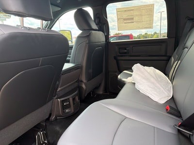2027 RAM Ram 2500 RAM 2500 TRADESMAN CREW CAB 4X4 6'4' BOX