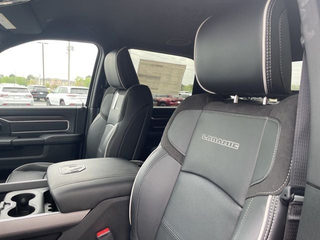 2025 RAM Ram 2500 RAM 2500 LARAMIE CREW CAB 4X4 6'4' BOX