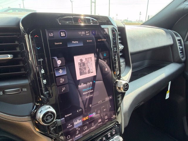2027 RAM Ram 3500 RAM 3500 TRADESMAN CREW CAB 4X4 8' BOX