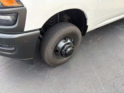 2026 RAM Ram 3500 RAM 3500 TRADESMAN CREW CAB 4X4 8' BOX