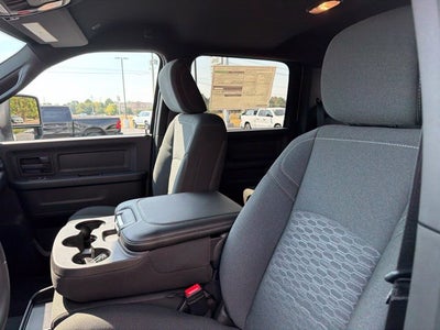 2027 RAM Ram 3500 RAM 3500 TRADESMAN CREW CAB 4X4 8' BOX