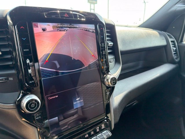 2027 RAM Ram 3500 RAM 3500 TRADESMAN CREW CAB 4X4 8' BOX