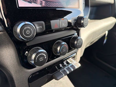 2027 RAM Ram 1500 RAM 1500 TRADESMAN CREW CAB 4X2 5'7' BOX