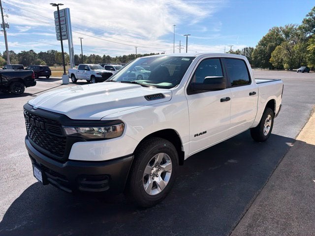 2027 RAM Ram 1500 RAM 1500 TRADESMAN CREW CAB 4X2 5'7' BOX