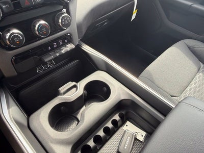 2027 RAM Ram 1500 RAM 1500 EXPRESS CREW CAB 4X4 5'7' BOX