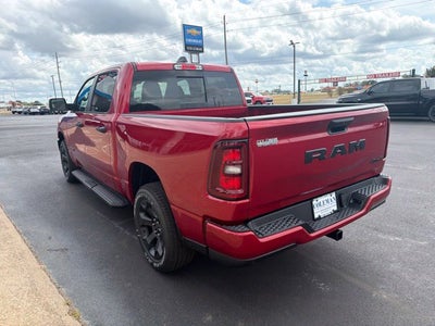 2027 RAM Ram 1500 RAM 1500 EXPRESS CREW CAB 4X4 5'7' BOX