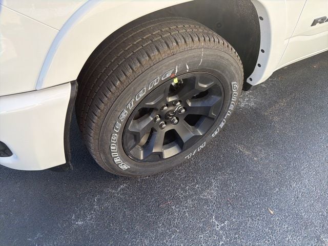 2026 RAM Ram 1500 RAM 1500 LONE STAR CREW CAB 4X4 5'7' BOX