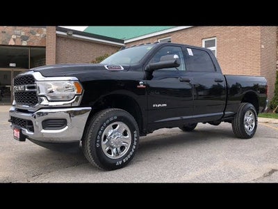 2019 RAM 2500 Tradesman Crew Cab 4x4 6'4' Box