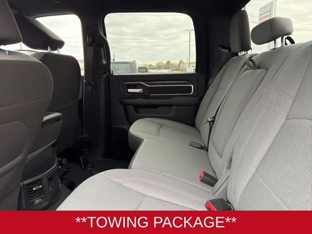 2024 RAM 2500 Big Horn Crew Cab 4x4 6'4' Box