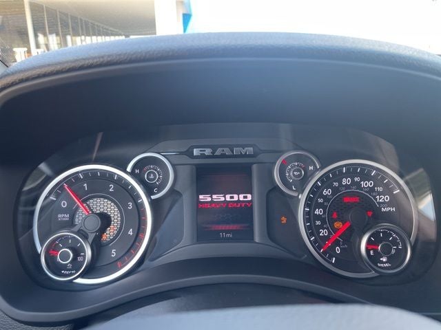 2026 RAM Ram 5500 Chassis Cab RAM 5500 TRADESMAN CHASSIS CREW CAB 4X4 60' CA