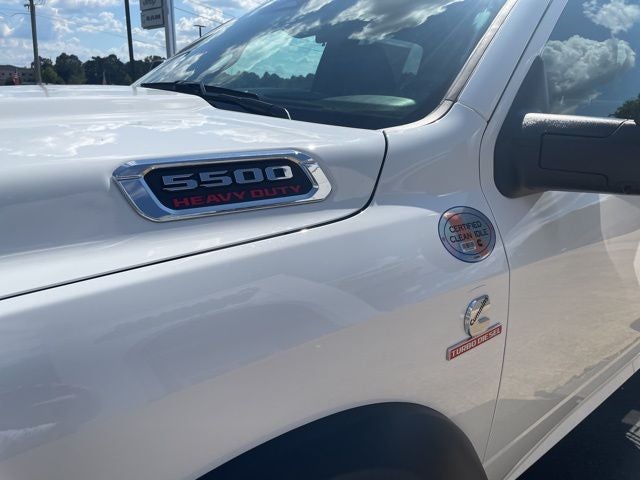 2026 RAM Ram 5500 Chassis Cab RAM 5500 TRADESMAN CHASSIS CREW CAB 4X4 60' CA