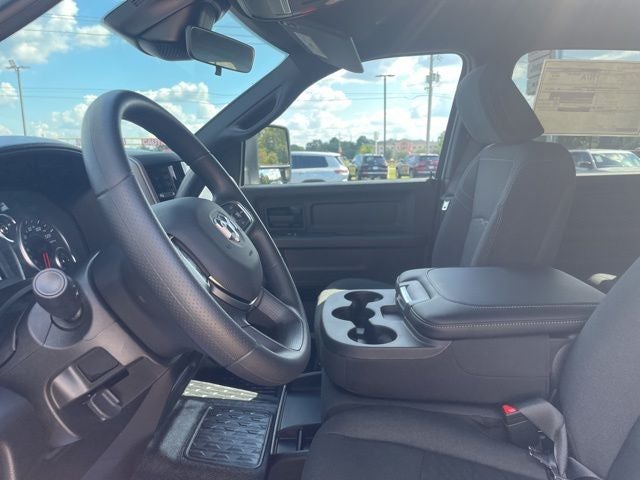 2026 RAM Ram 5500 Chassis Cab RAM 5500 TRADESMAN CHASSIS CREW CAB 4X4 60' CA